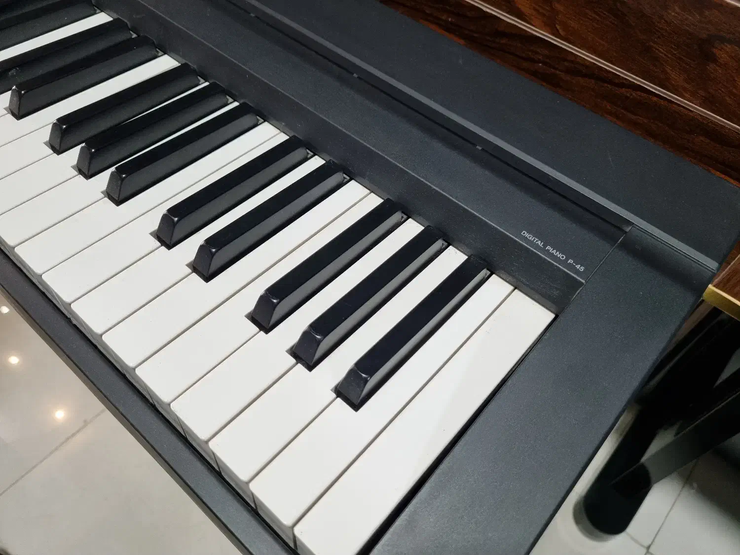 فروش پیانو پرتابل یاماها P45 همراه پایه و پدال|پیانو، کیبورد، آکاردئون|اردبیل, |دیوار