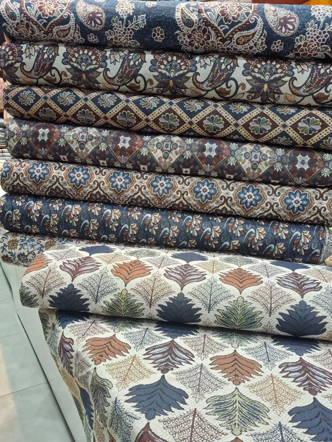 پارچه روفرشی سنتی مناسب زیر سفره زیر انداز روفرشی|روفرشی|مشهد, شهید مطهری|دیوار