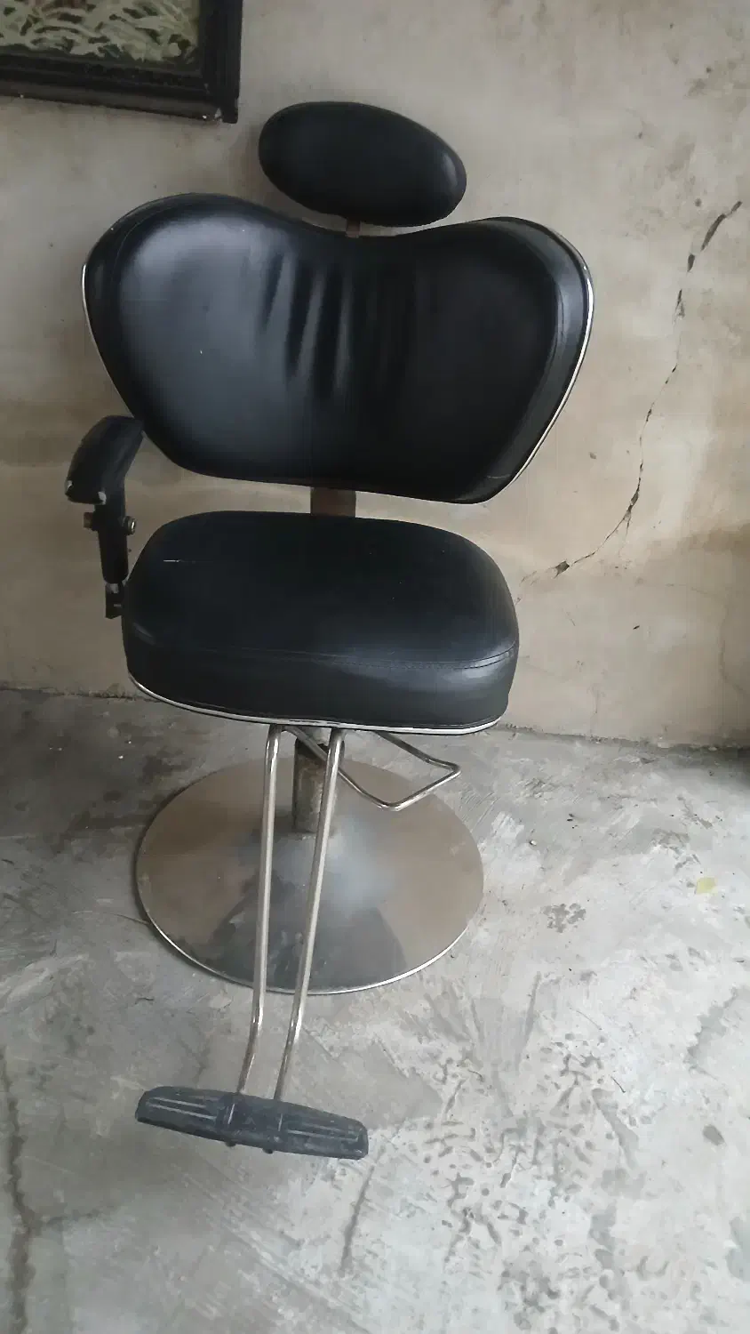 صندلی ارایشگاه مردانه سالم|آرایشگاه و سالن‌های زیبایی|رشت, بیجارپس|دیوار