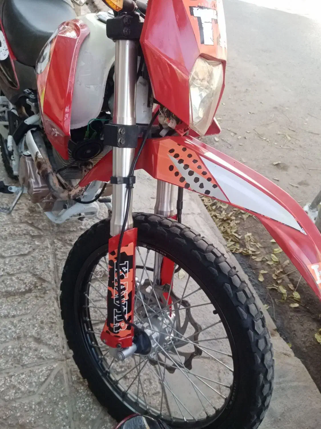 تریل کویر مدل 99|موتورسیکلت|مشهد, شهید قربانی|دیوار