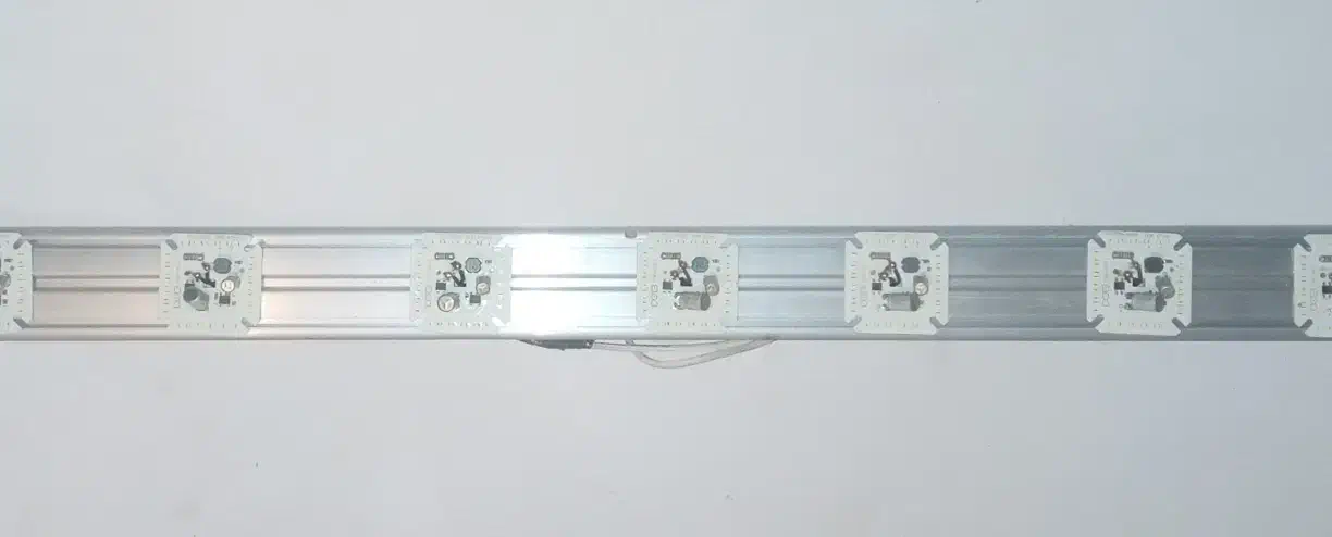 لامپ ال ای دی کم مصرف مهتابی|لامپ و چراغ|ارومیه, |دیوار