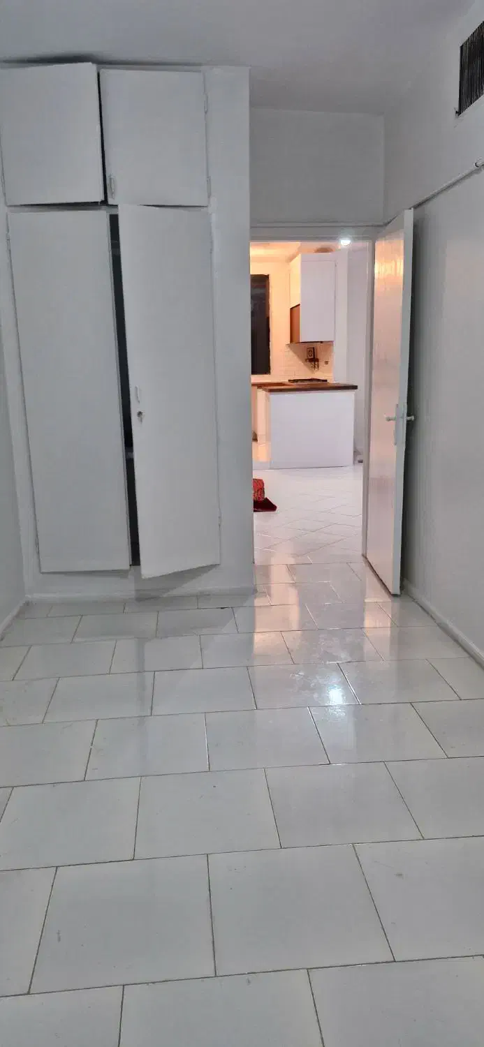 ۷۰ متری حدادعادل باسازی کامل تمیز