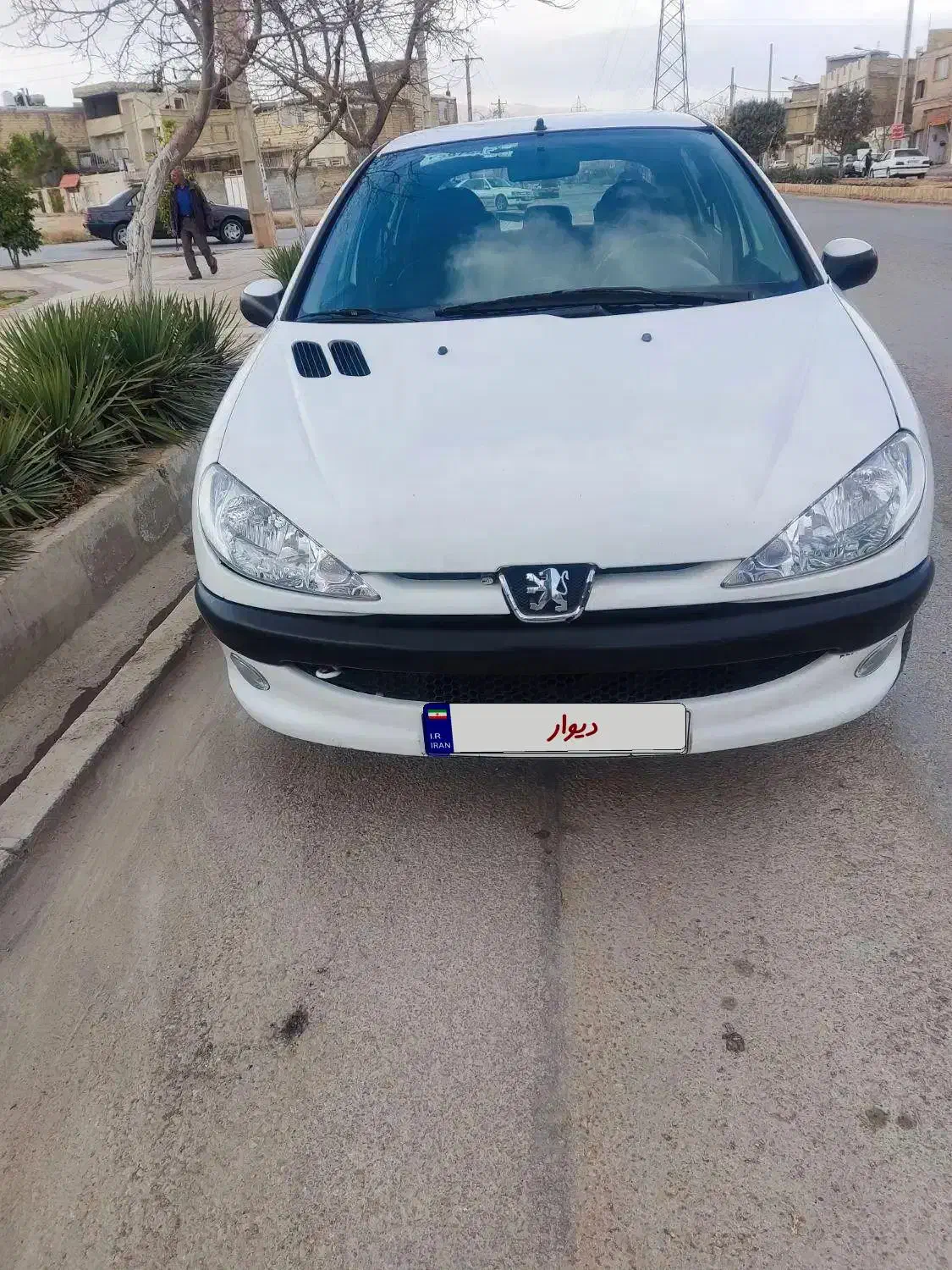 206 مدل 90 تیپ 2|خودرو سواری و وانت|شیراز, مسلم|دیوار