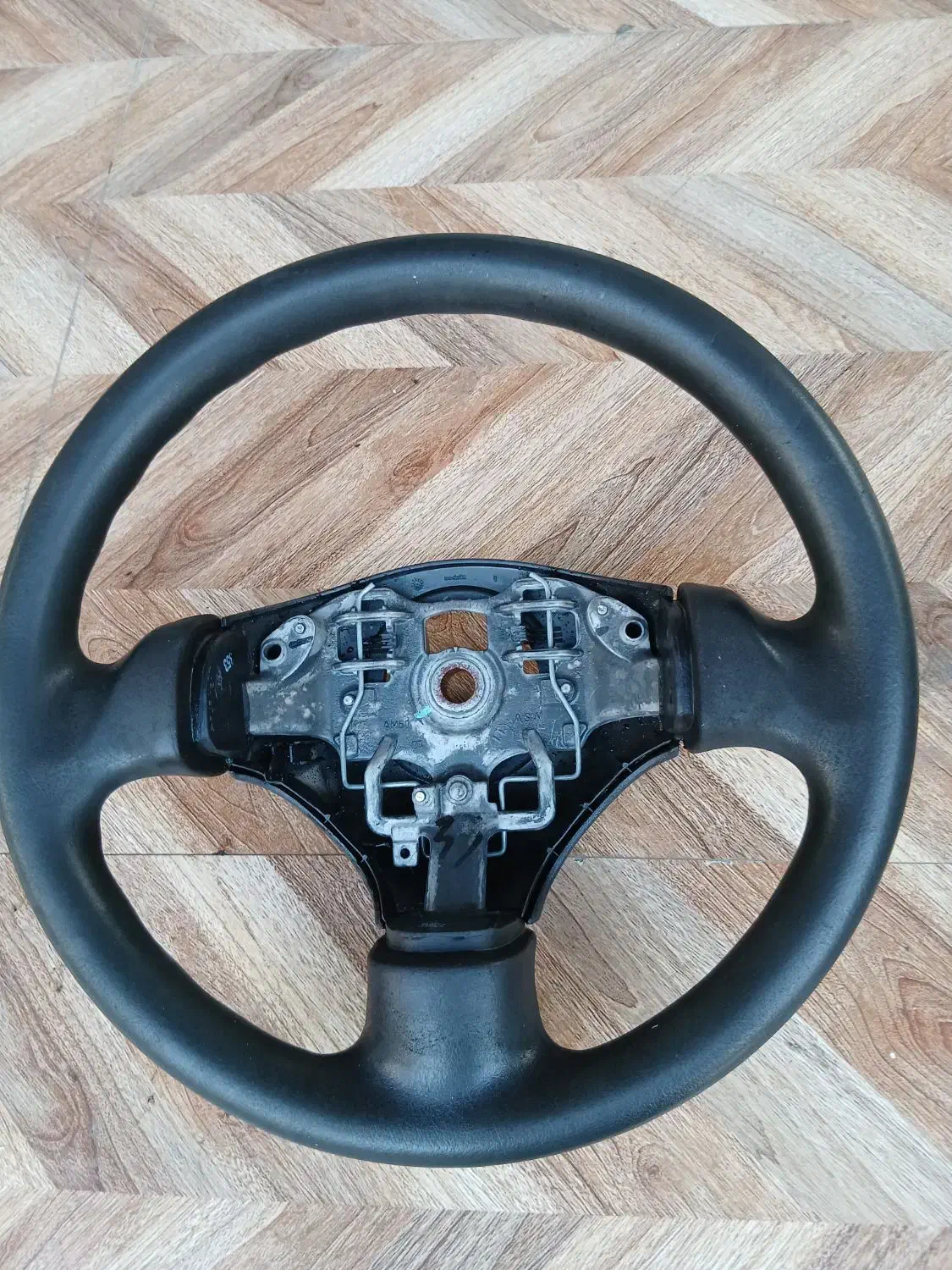 قلبیرک فرمان ۲۰۶ وپژو پارس چراغ پارس ورودش صندلی|قطعات یدکی و لوازم جانبی|صومعهسرا, |دیوار