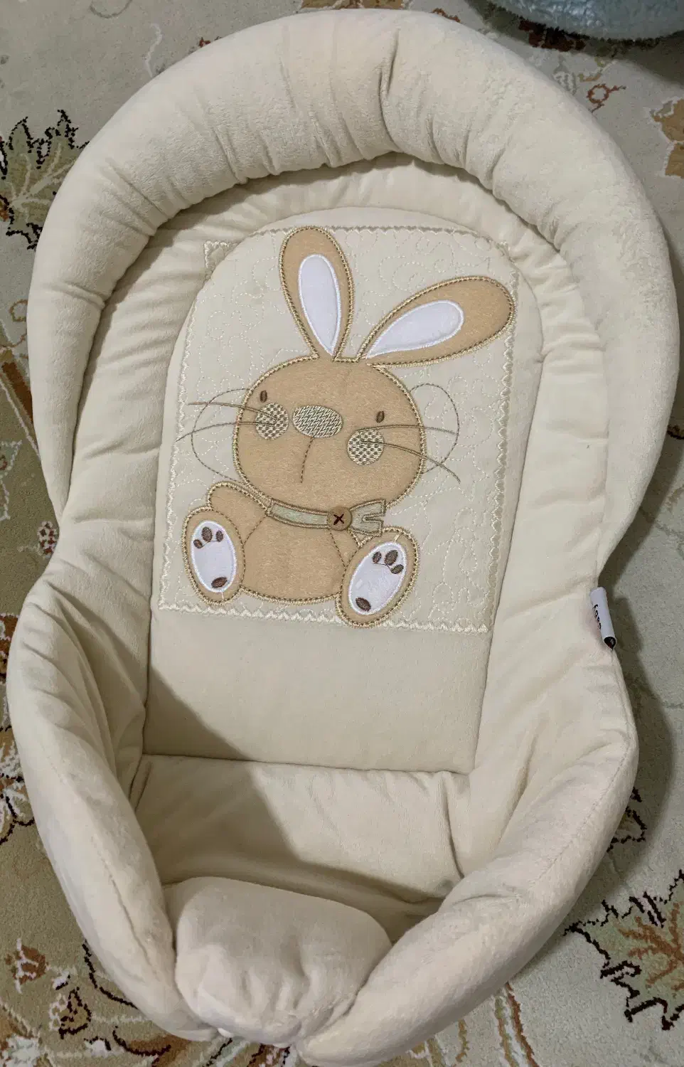 آغوشی|اسباب و اثاث بچه|تهران, فلاح|دیوار