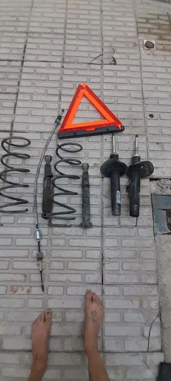 کمک و کمک فنردرحدنو....تخفیف داده میشه|قطعات یدکی و لوازم جانبی|کرمانشاه, |دیوار