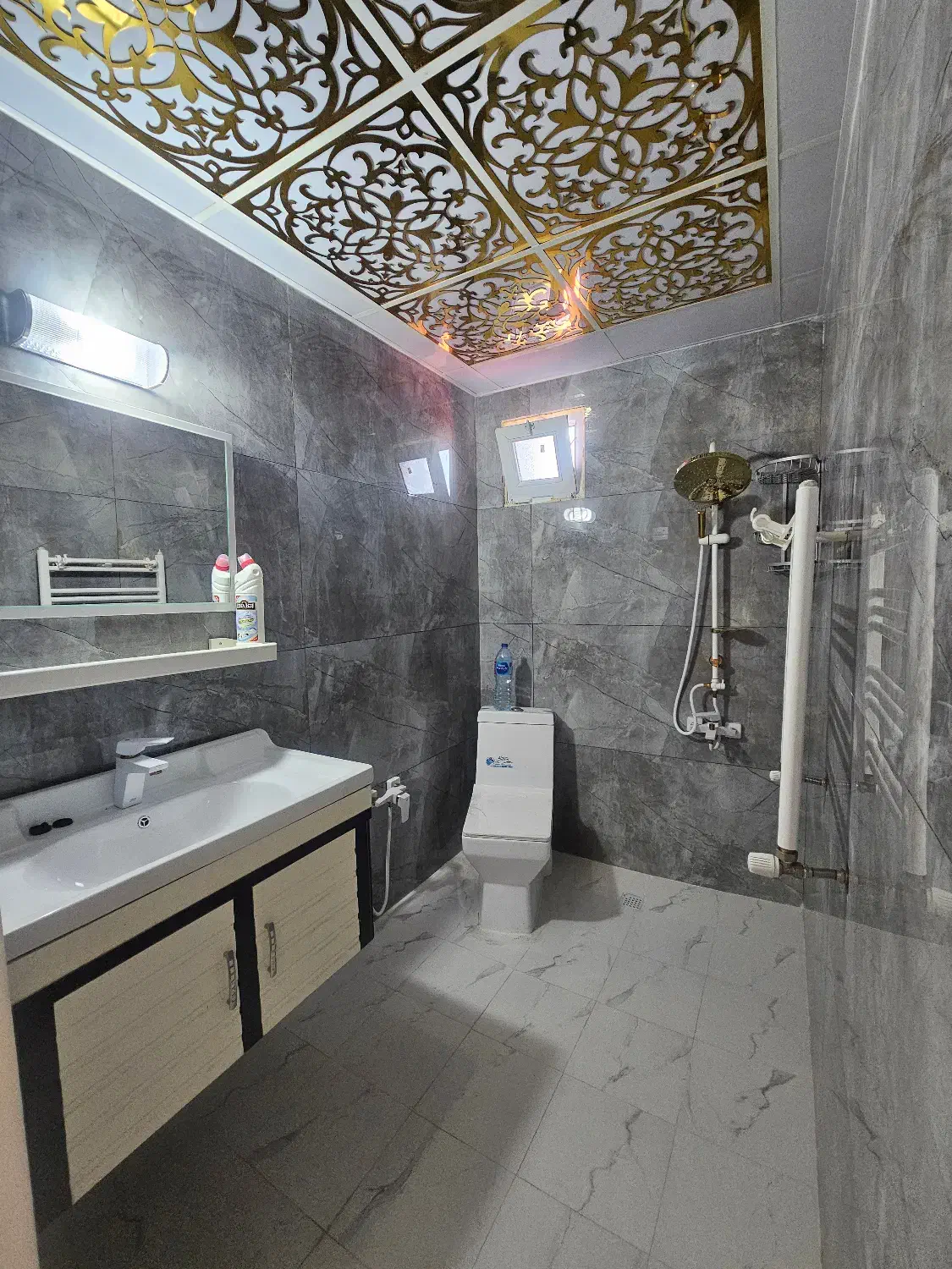 اجاره روزانه ، ماهیانه ، سالیانه پنت هاوس ویو ابدی|اجارهٔ کوتاهمدت آپارتمان و سوئیت|قائمشهر, |دیوار