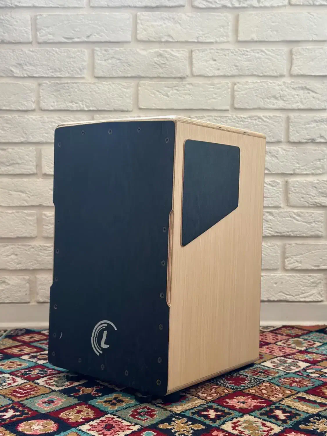 کاخون نو|درام و پرکاشن|گنبد کاووس, |دیوار