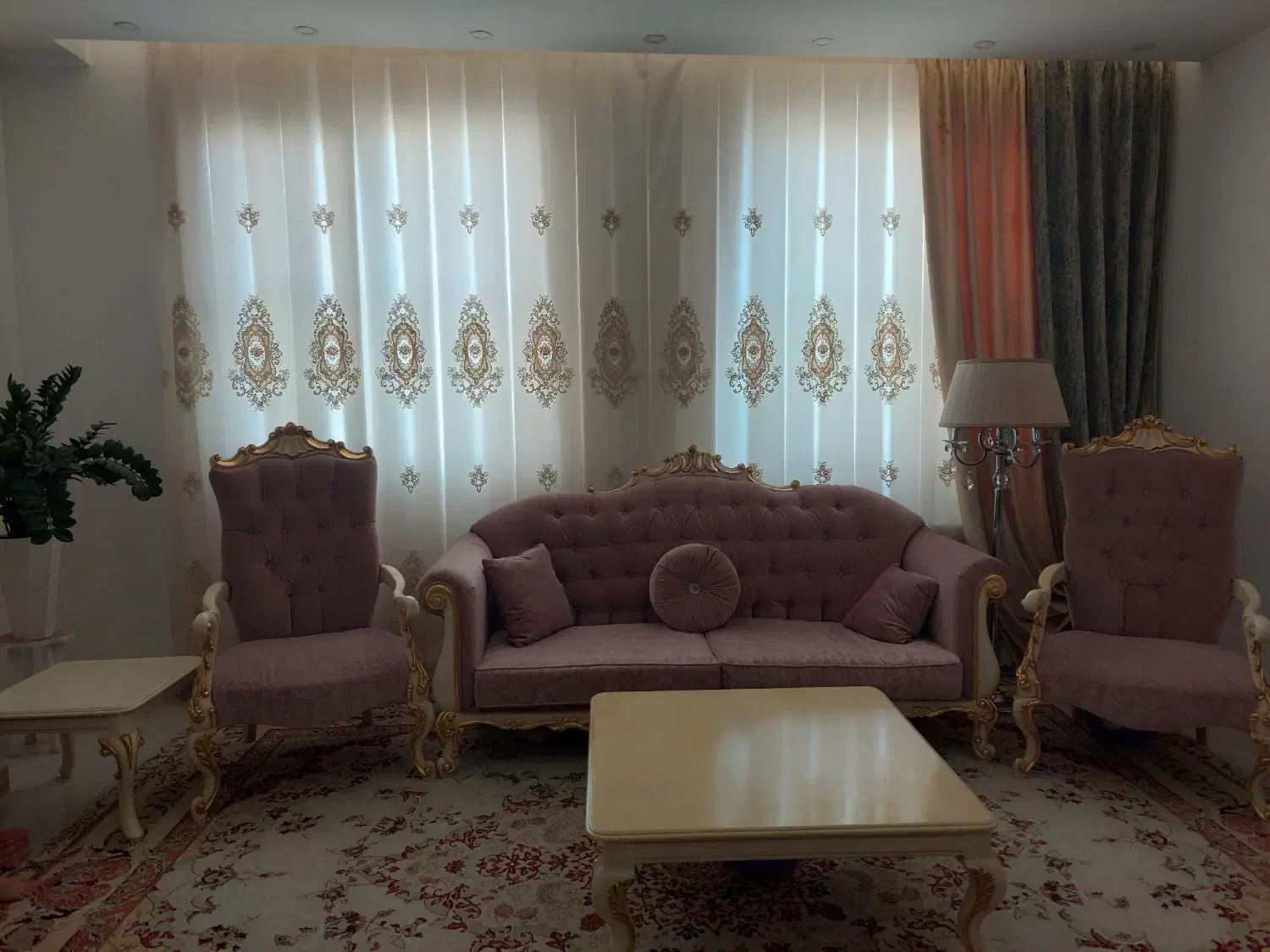 سرویس مبلمان و غذا خوری با قیمت مناسب|مبلمان خانگی و میز عسلی|قم, شهرک قدس|دیوار