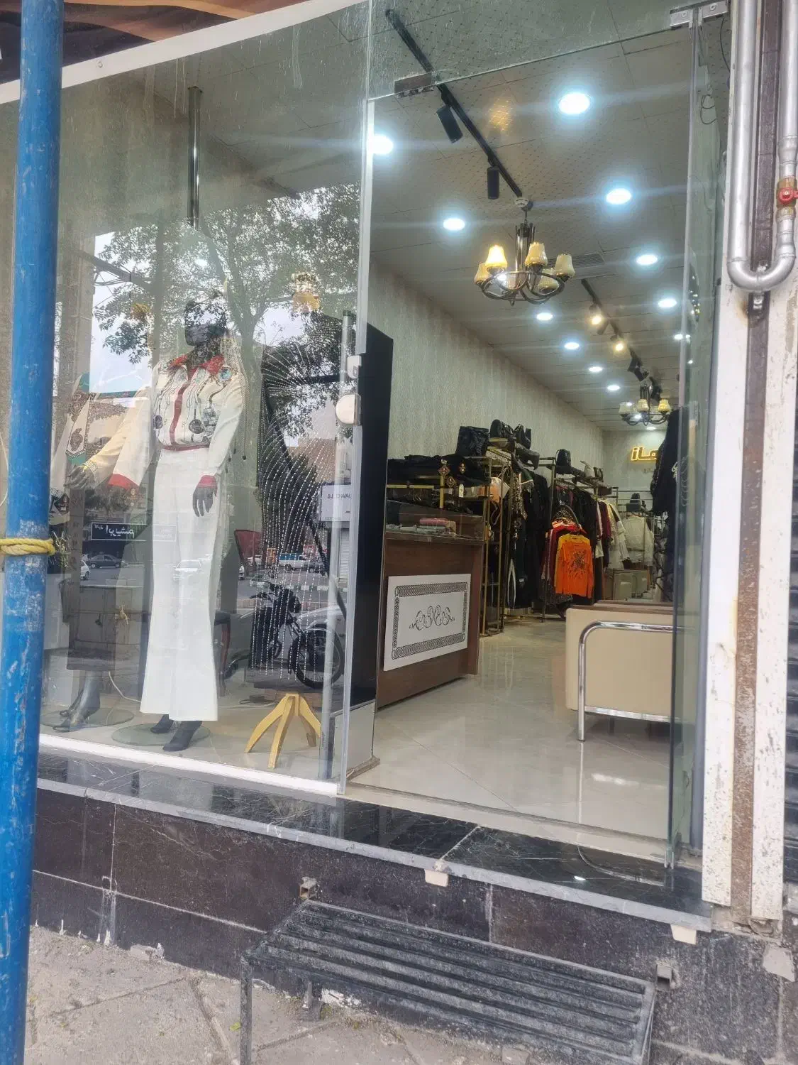 فروشنده و بازار یاب|استخدام بازاریابی و فروش|سبزوار, ولیعصر (نجار آباد)|دیوار