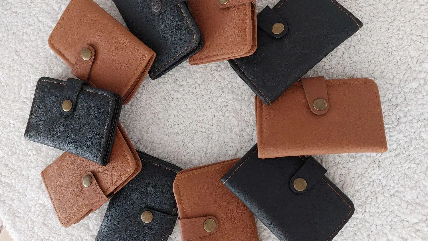 جاکارتی چرم|کیف، کفش، کمربند|قم, نیروگاه|دیوار