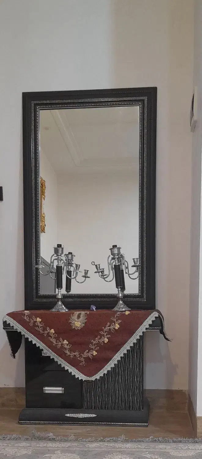 آینه وکنسول|بوفه، ویترین، کنسول|تربت جام, معدآباد|دیوار