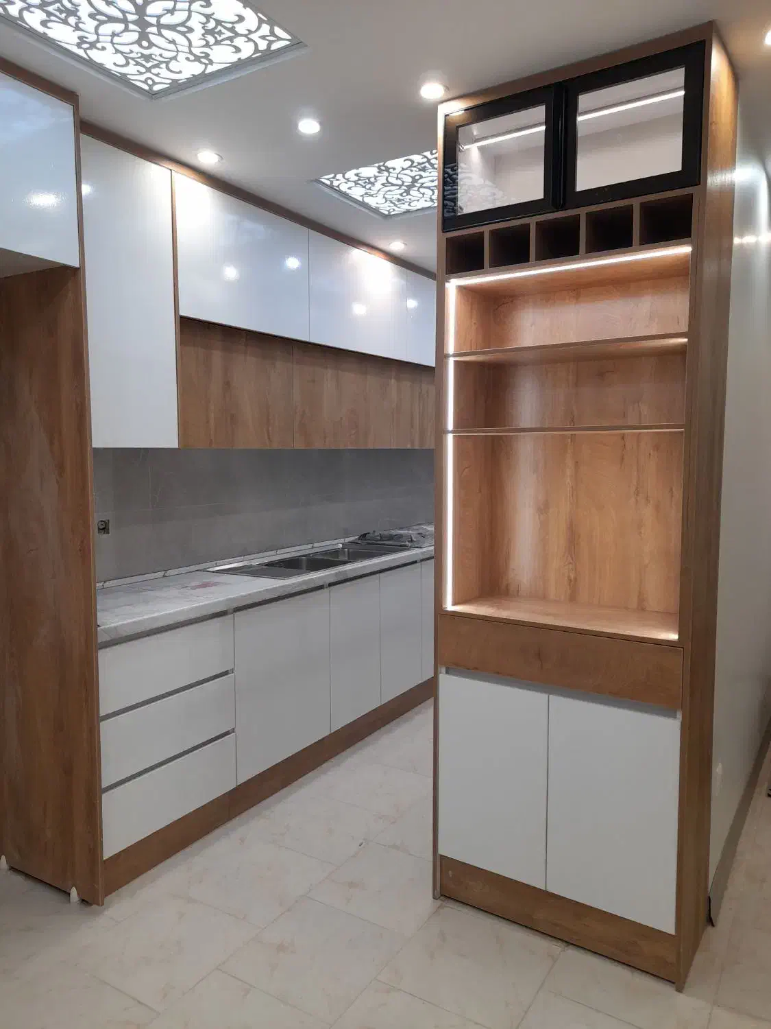 نصاب کابینت کمد جاکفشی و...پردیس|خدمات پیشه و مهارت|پردیس, فاز ۱۱|دیوار