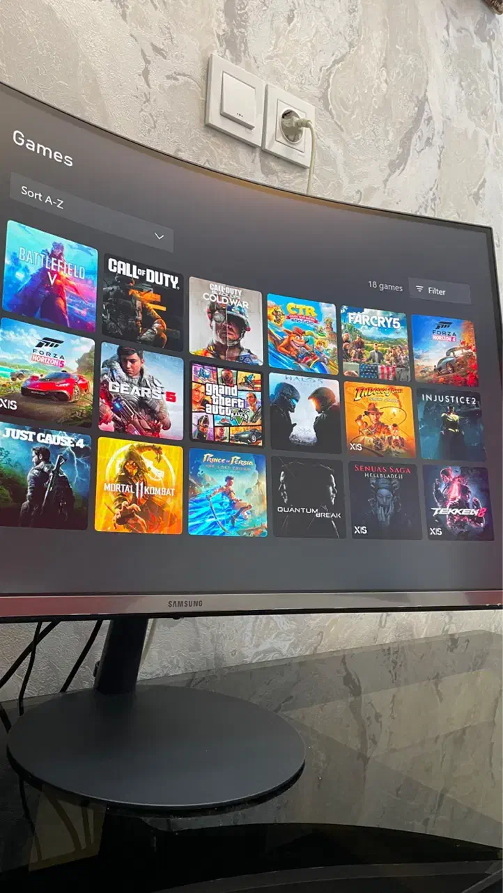 مانیتور ۳۲ اینچ منحنی سامنسوک درحده نو|تلویزیون و پروژکتور|همدان, |دیوار