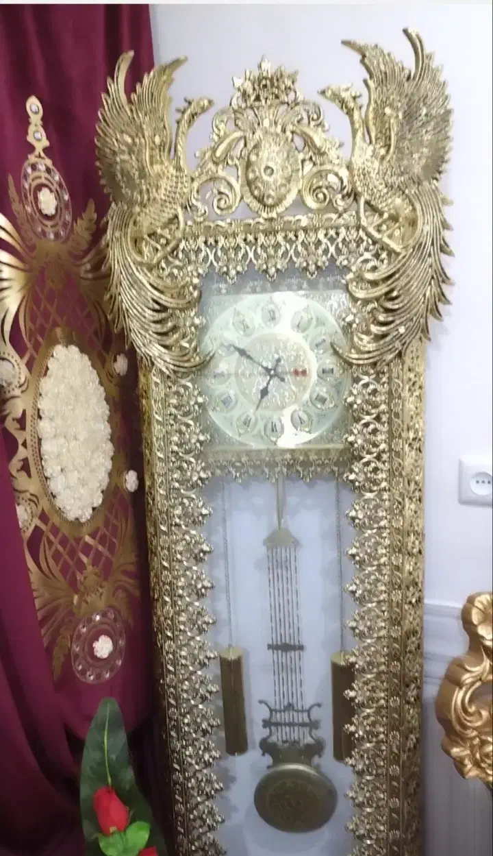 فروش ساعت وزیرتلوزیونی برنز|ساعت دیواری و تزئینی|لنجان, |دیوار