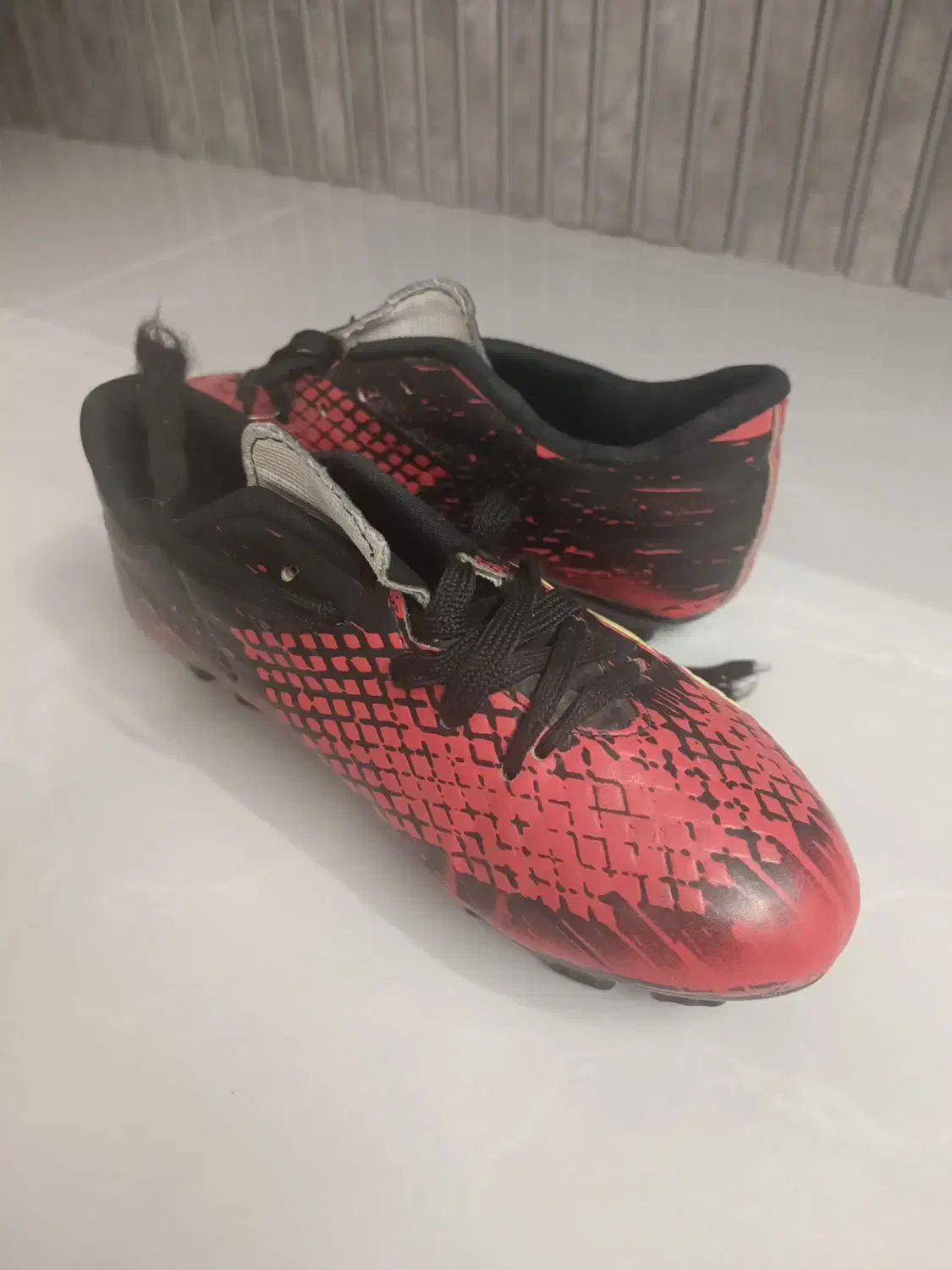 کفش فوتبال چمن طبیعی|کیف، کفش، کمربند|طبس, |دیوار