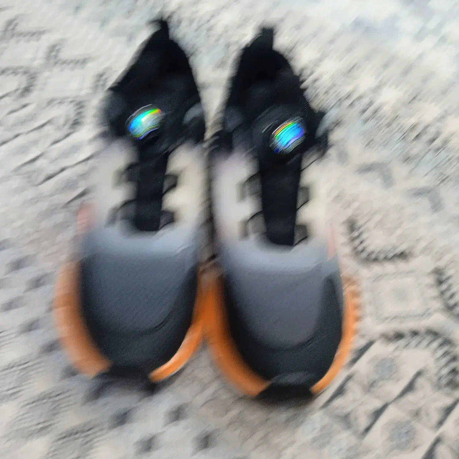 کتونی ویک گل با گلدون|کیف، کفش، کمربند|پاکدشت, پاکدشت (مامازند)|دیوار