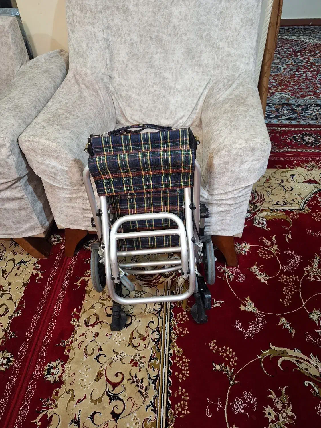 ویلچر تاشو.تا شدش در حد یه ساک دستی|آرایشی، بهداشتی، درمانی|اهواز, کوی بشارت|دیوار