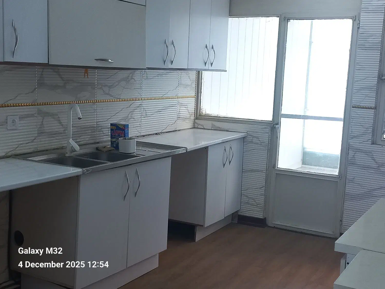 گیشا ، ۱۶۰ متر ، ۳ خواب