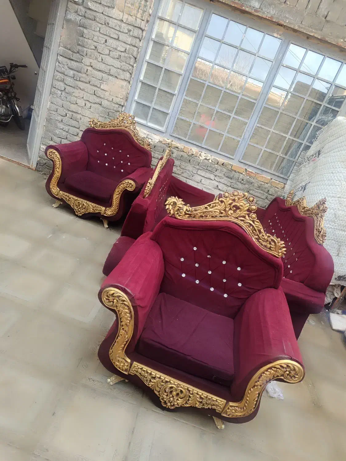 مبل راحتی|مبلمان خانگی و میز عسلی|تربت‌حیدریه, دیزقند|دیوار