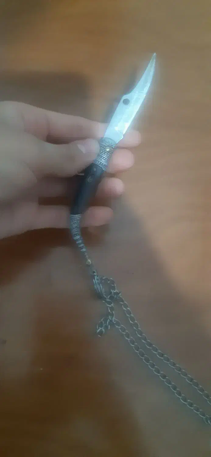 چاقو قدیمی|کلکسیون اشیاء عتیقه|ساوه, |دیوار