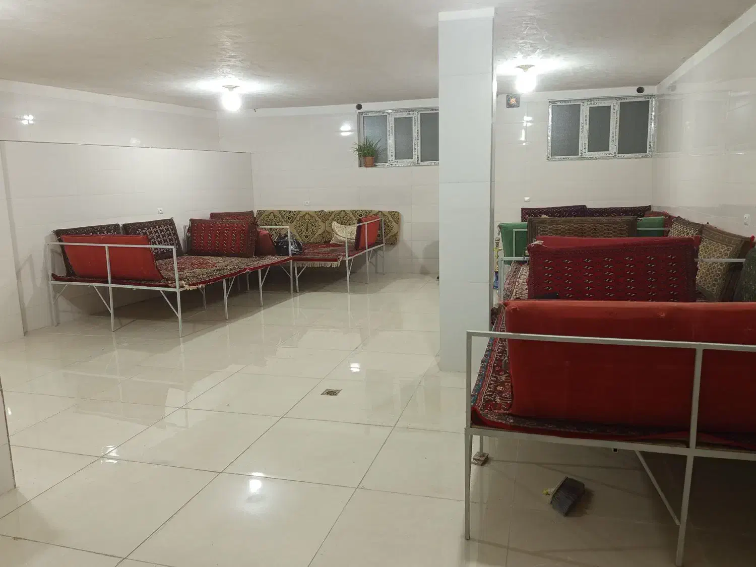 فروش وسایل کامل قهوه خانه وقلیان سرا میز سنتی|کافیشاپ و رستوران|تیکمه داش, |دیوار