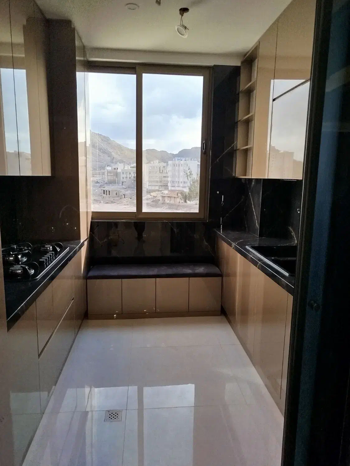 کابینت کمد دیواری دکوراسیون ام دی آف|مصالح و تجهیزات ساختمان|قم, شهرک سازمان آب|دیوار