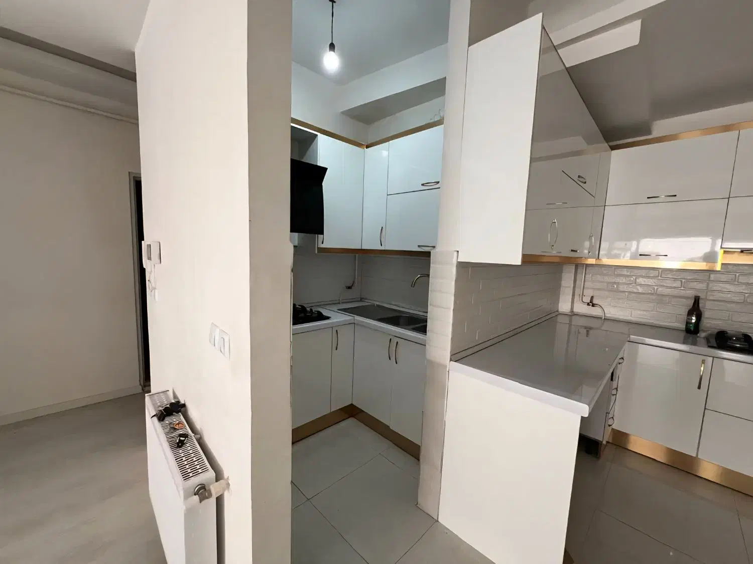 ۱۱۰ متری مینیمال خوش نقشه گلسار بلوارسمیه|فروش آپارتمان|رشت, کاکتوس|دیوار