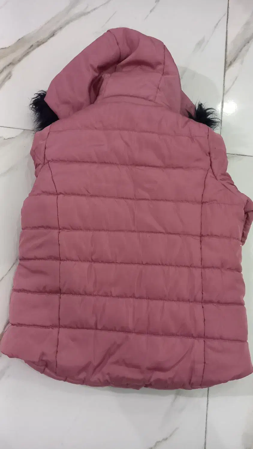 کاپشن|لباس|بومهن, |دیوار