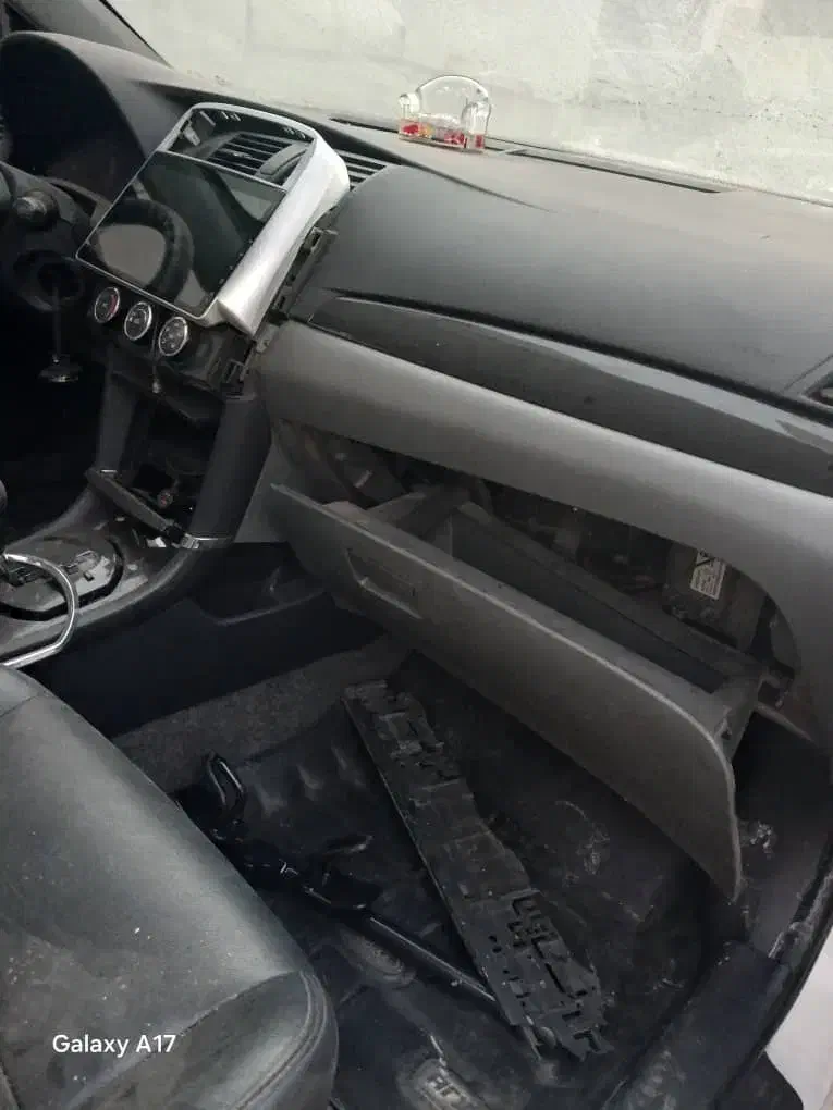 آریو مدل 1395 اتومات|خودرو سواری و وانت|تهران, هروی|دیوار