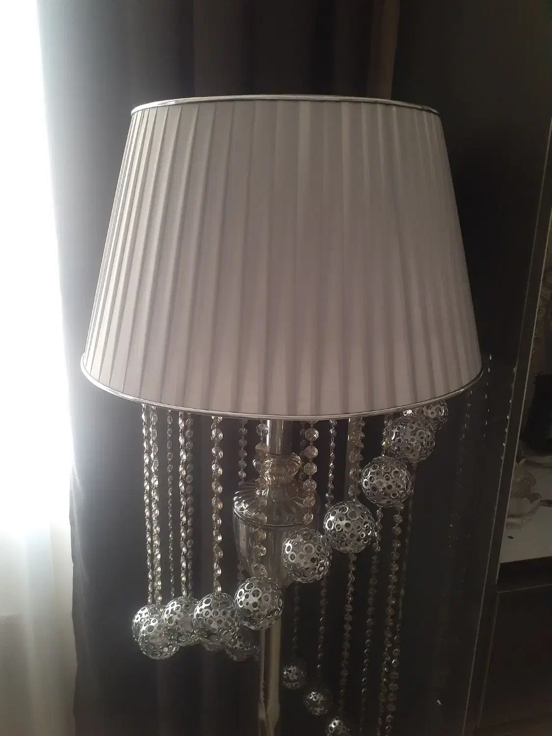 آباژور کنار سالنی|چراغ خواب و آباژور|تهران, هفده شهریور|دیوار