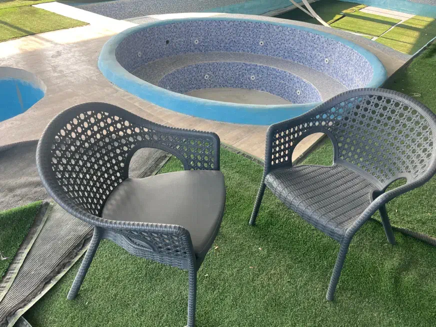 صندلی باغی برند ناصری بسیار نو بصورت تک و عمده|صندلی و نیمکت|سلمانشهر, |دیوار