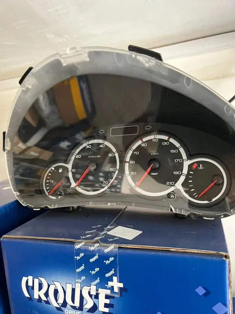 کیلومتر و فرمان با ایربگ و پوسته داشبورد رانا|قطعات یدکی و لوازم جانبی|تهران, شهرک آزمایش|دیوار