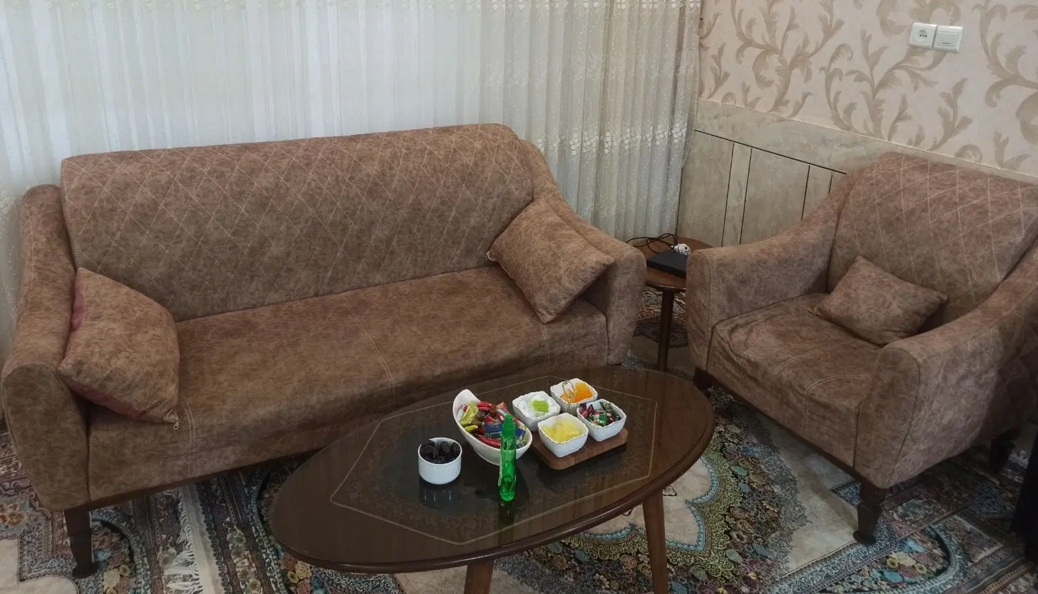 مبل|مبلمان خانگی و میز عسلی|فارسان, |دیوار
