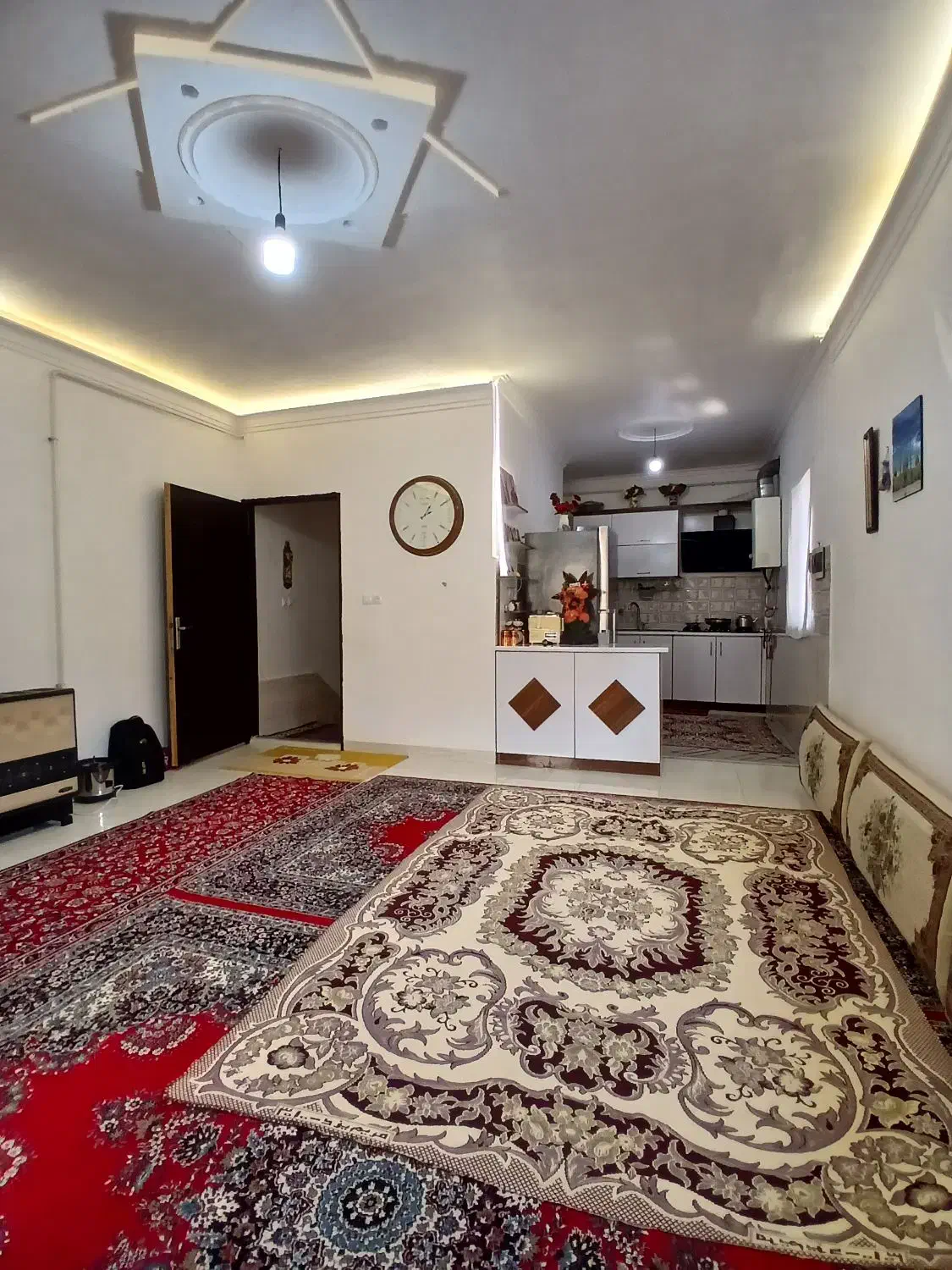 طبقه اول ۲ خوابه تک واحد/با پارکینگ اختصاصی/|فروش آپارتمان|رشت, پاره بیجار|دیوار