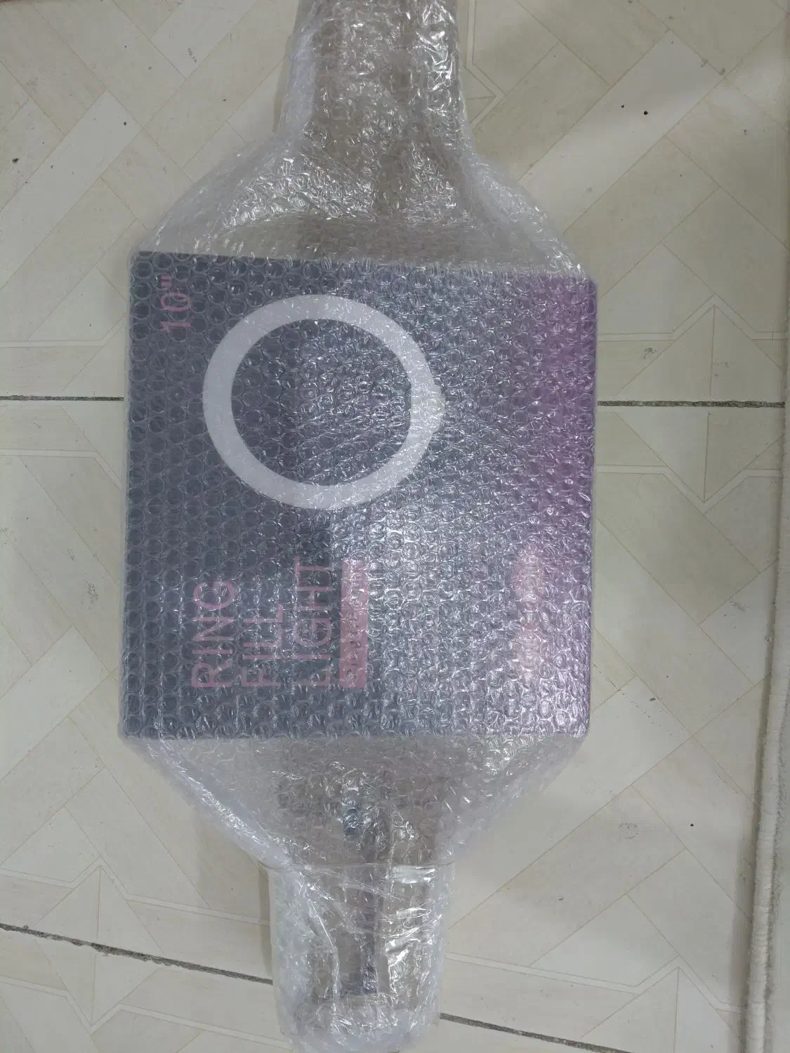 رینگ لایت مدل فر لیوینگ|دوربین عکاسی و فیلم‌برداری|ری, سیزده آبان|دیوار