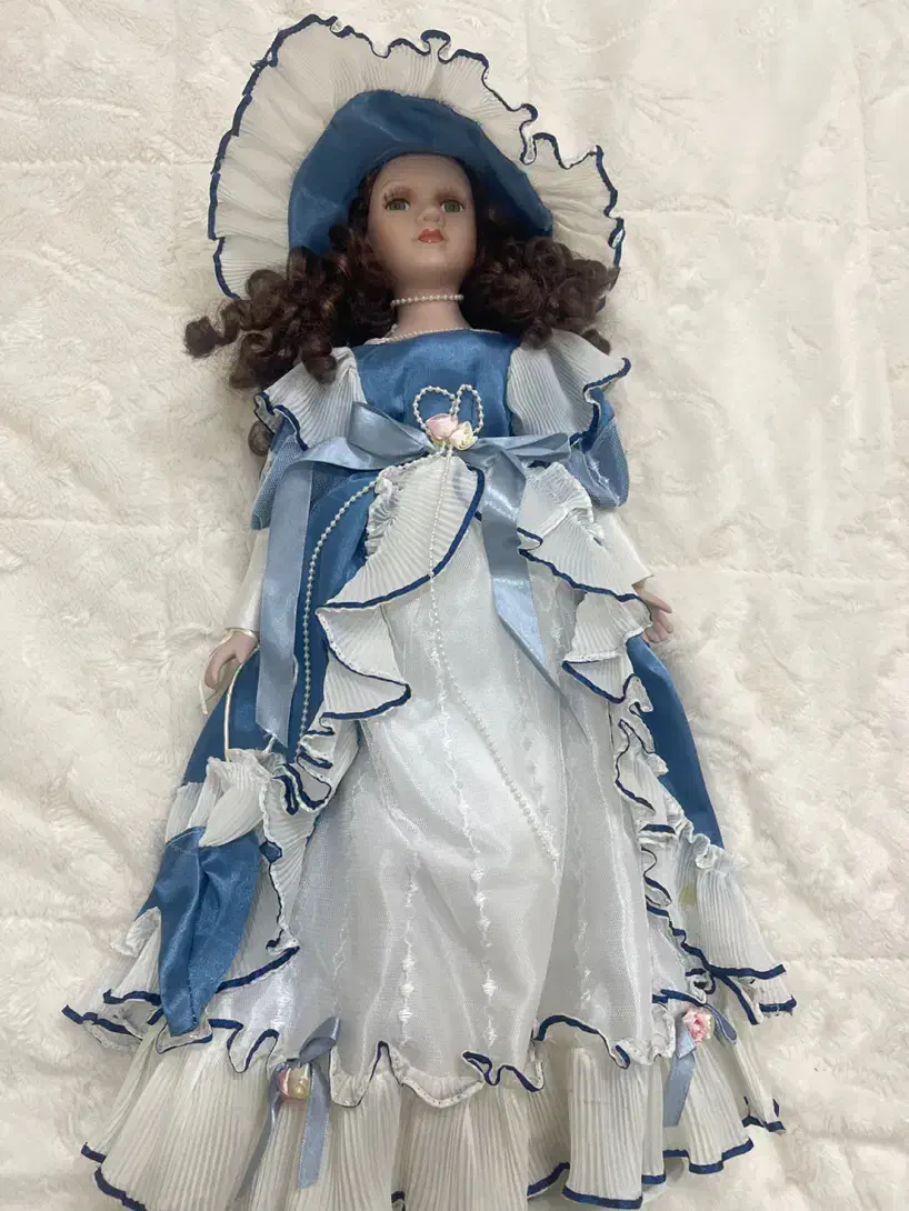 عروسک سرامیکی پرنسس|مجسمه، تندیس، ماکت|مشهد, امیریه|دیوار