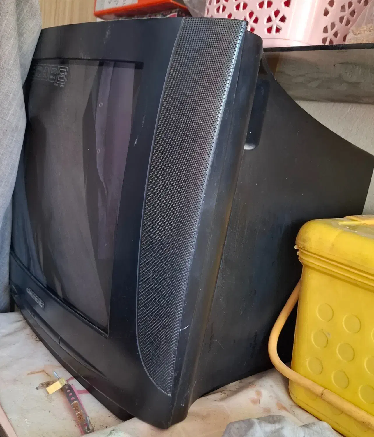 فروش تلویزیون گراندیک|تلویزیون و پروژکتور|لار, |دیوار