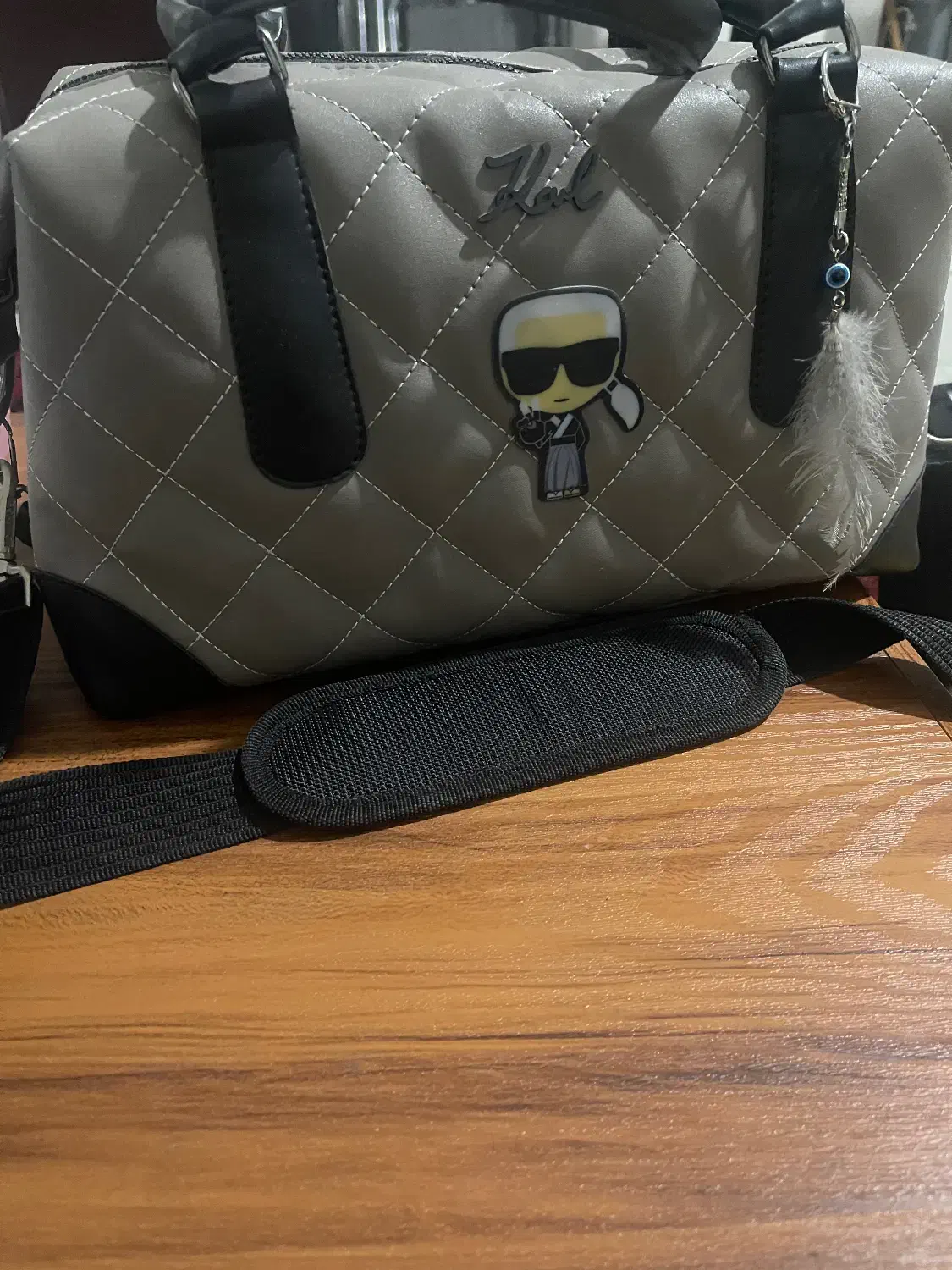 کیف|کیف، کفش، کمربند|ایلام, |دیوار