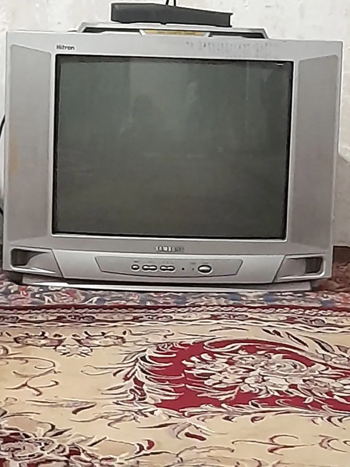 تلویزیون قدیمی ۲۱|تلویزیون و پروژکتور|قزوین, |دیوار