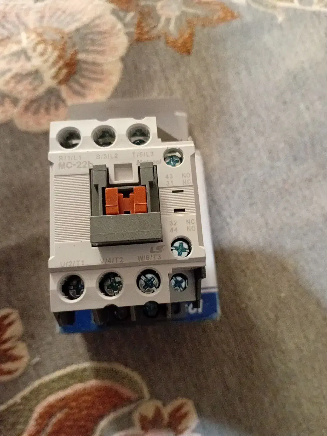 کنتاکتور|قطعات و لوازم جانبی رایانه|قم, صفاشهر|دیوار