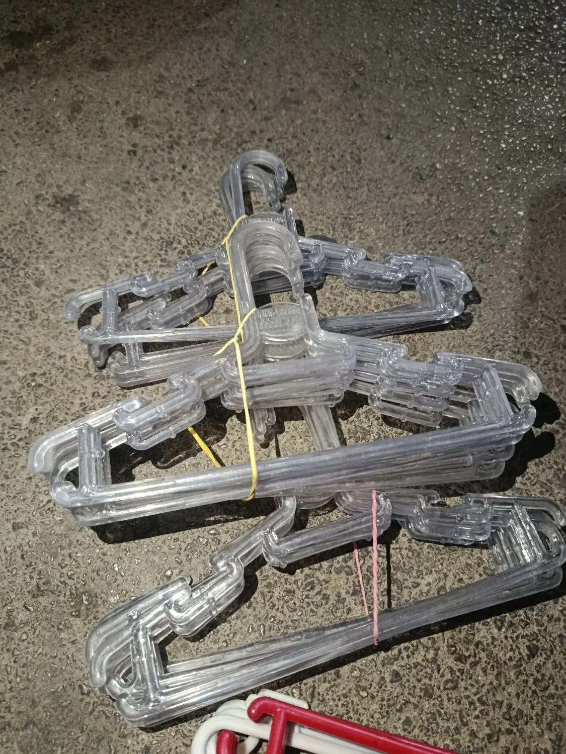 آویز لباس بچگانه|اسباب و اثاث بچه|ارومیه, |دیوار