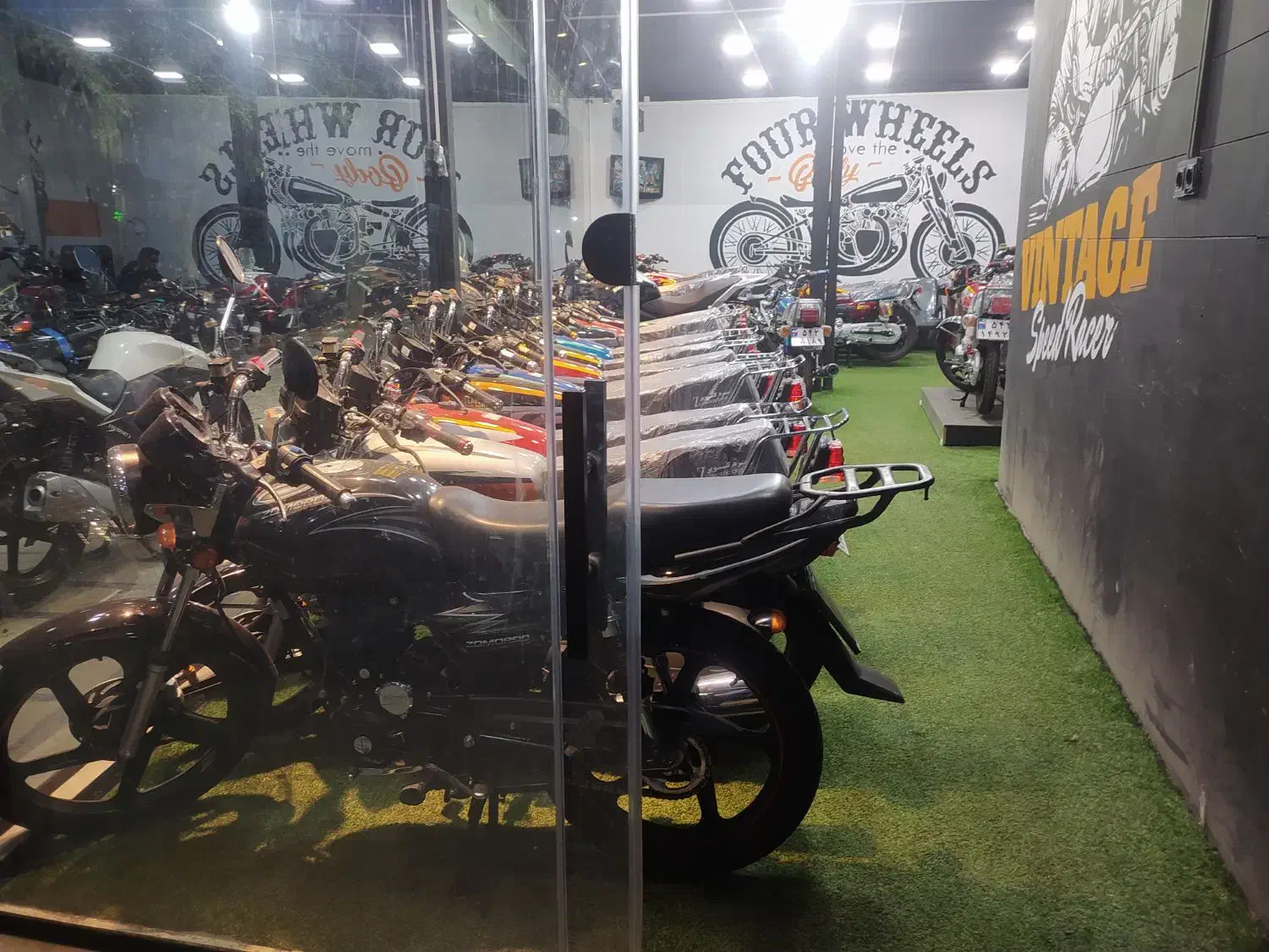 موتورصفرکیلومتروکارکرده|موتورسیکلت|بروجرد, |دیوار