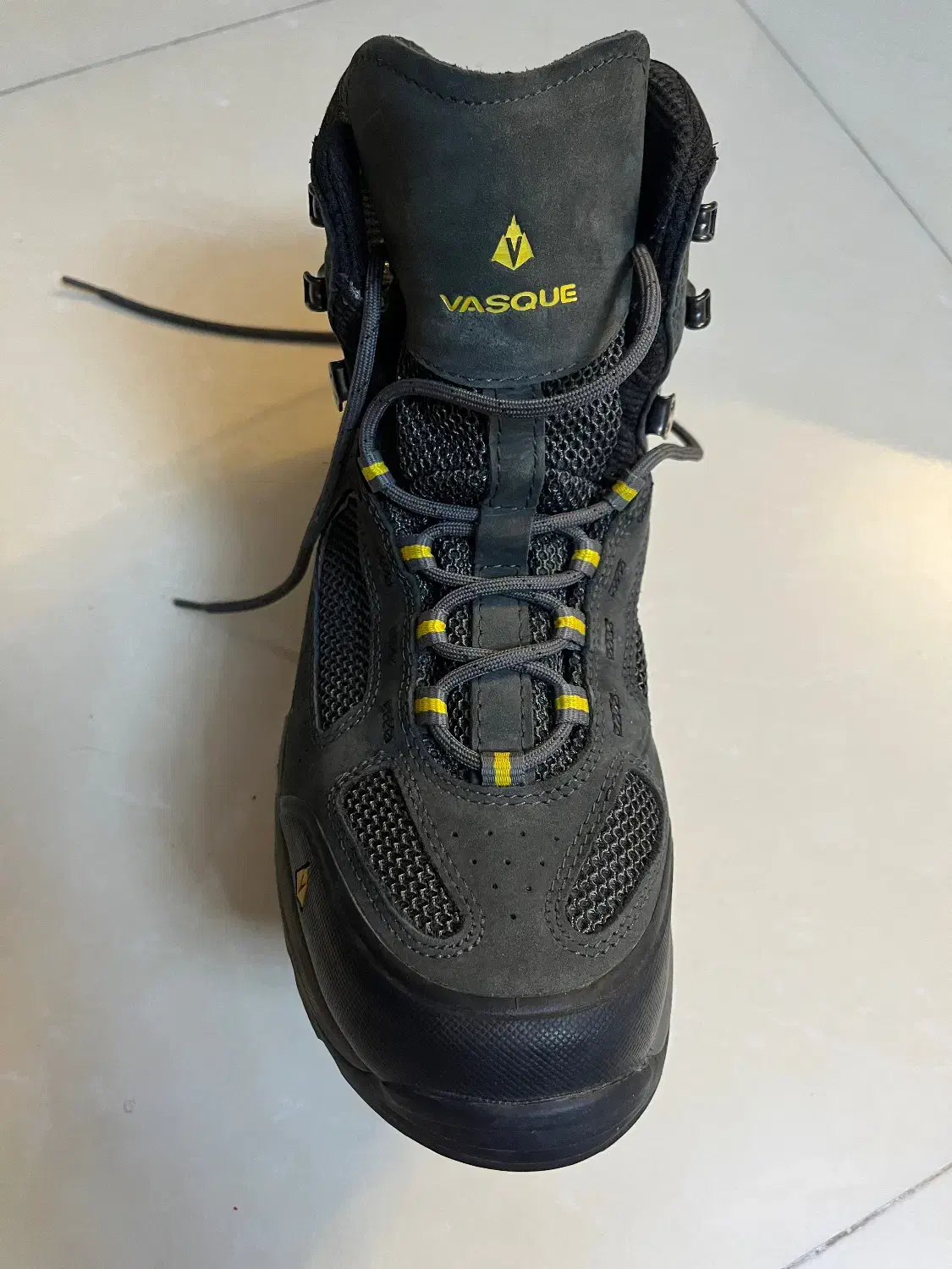 کفش کوهنوردی ضد آب|کیف، کفش، کمربند|پردیس, فاز ۲|دیوار