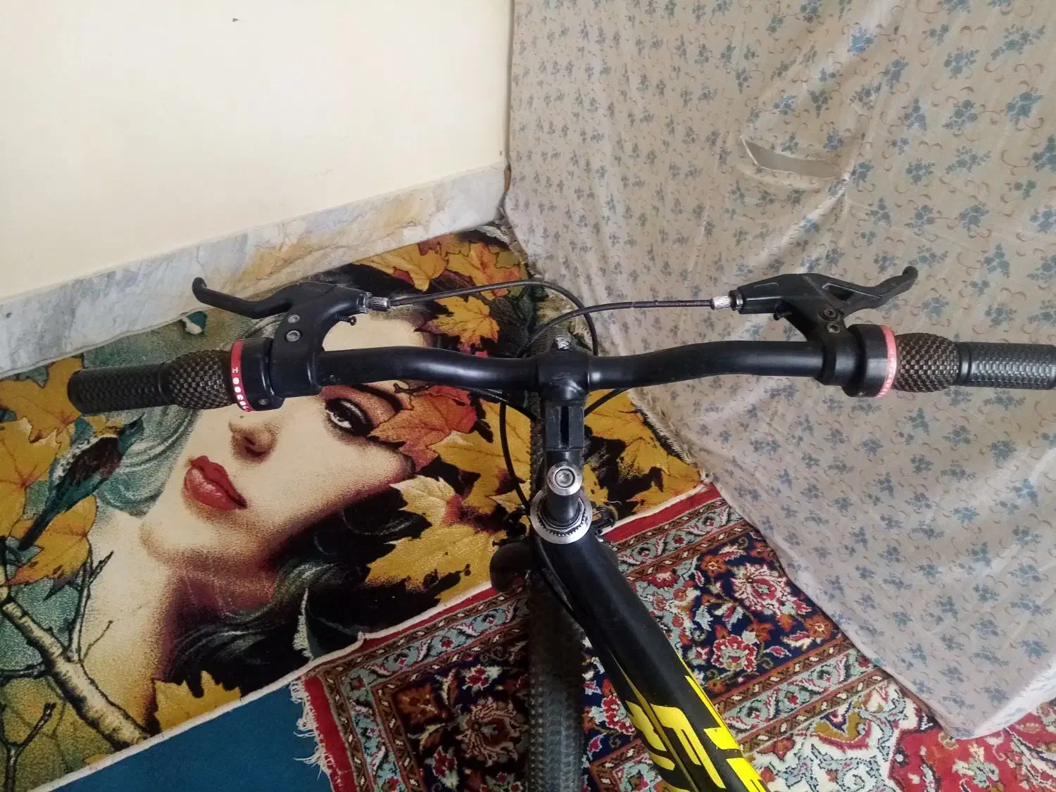 چرخ 26 دنده ای 1 سال کار کرده تمیز|دوچرخه، اسکیت، اسکوتر|تربتحیدریه, ترمینال|دیوار