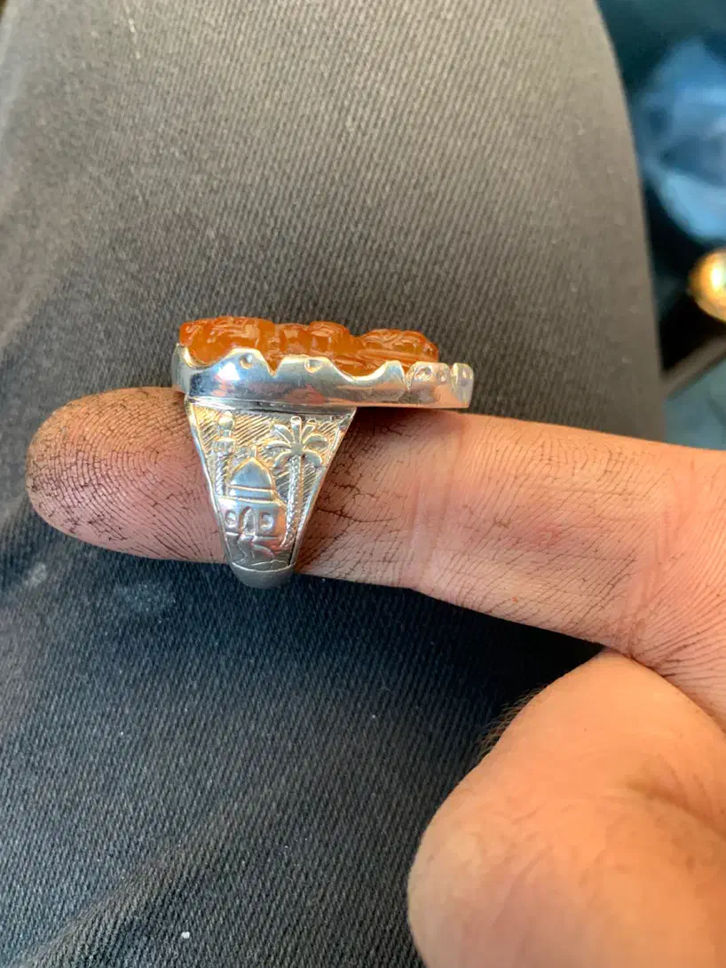 انگشتر مهره نشان|کلکسیون اشیاء عتیقه|کاشان, کارگر|دیوار