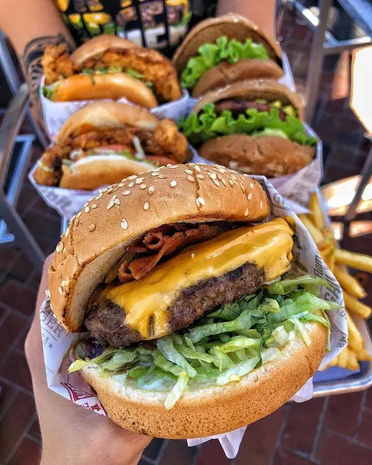 واگذاری فست فود .معاوضه با ماشین هم میشه|کافیشاپ و رستوران|کرمان, |دیوار