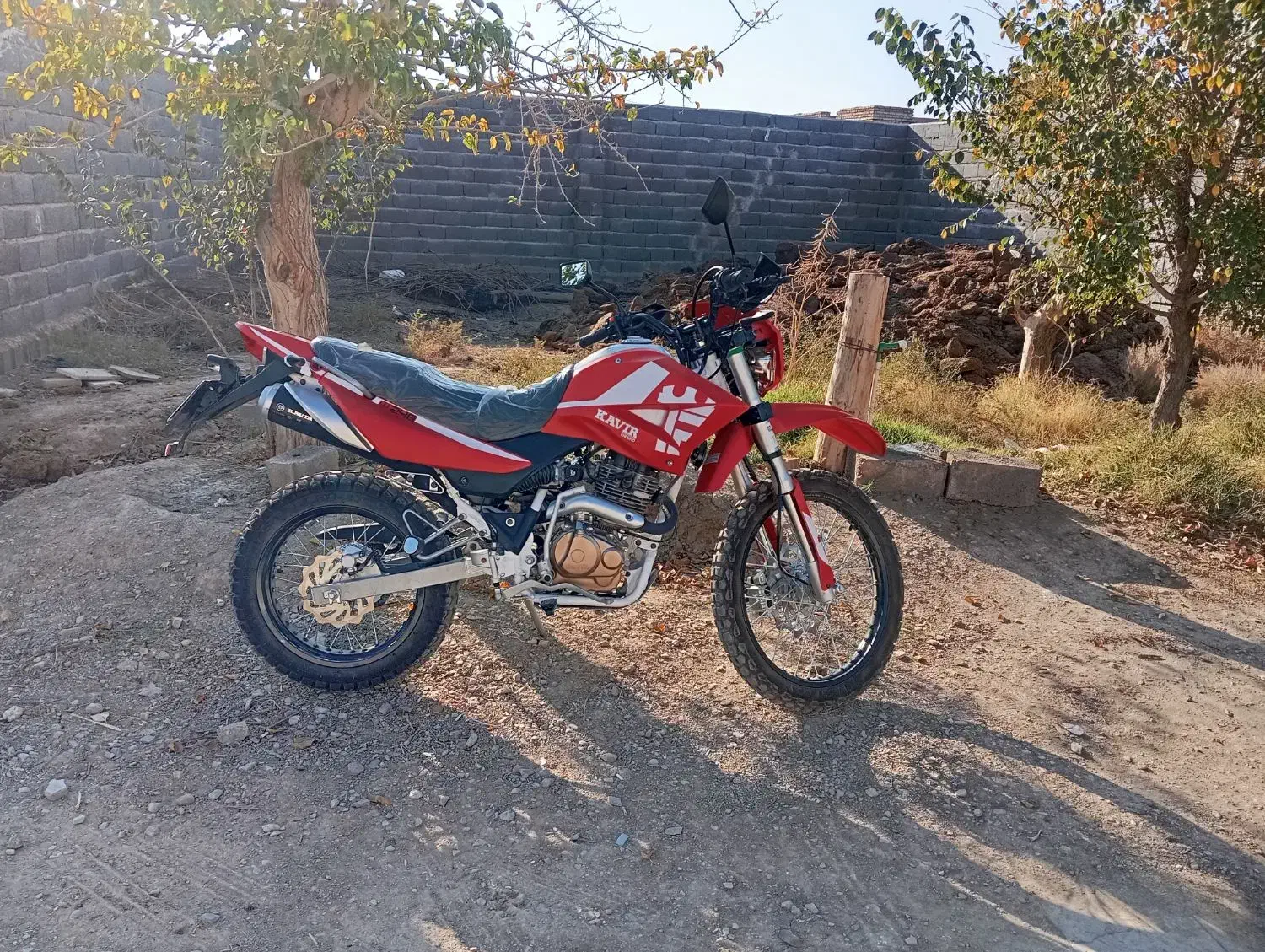 موتور .تریل ۲۵۰ کویر برند t2 مدل ۴۰۲ صفر کیلومتر|موتورسیکلت|زرند, |دیوار