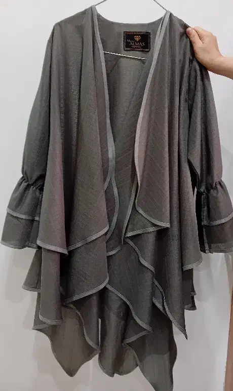 مانتو|لباس|مشهد, امیر|دیوار