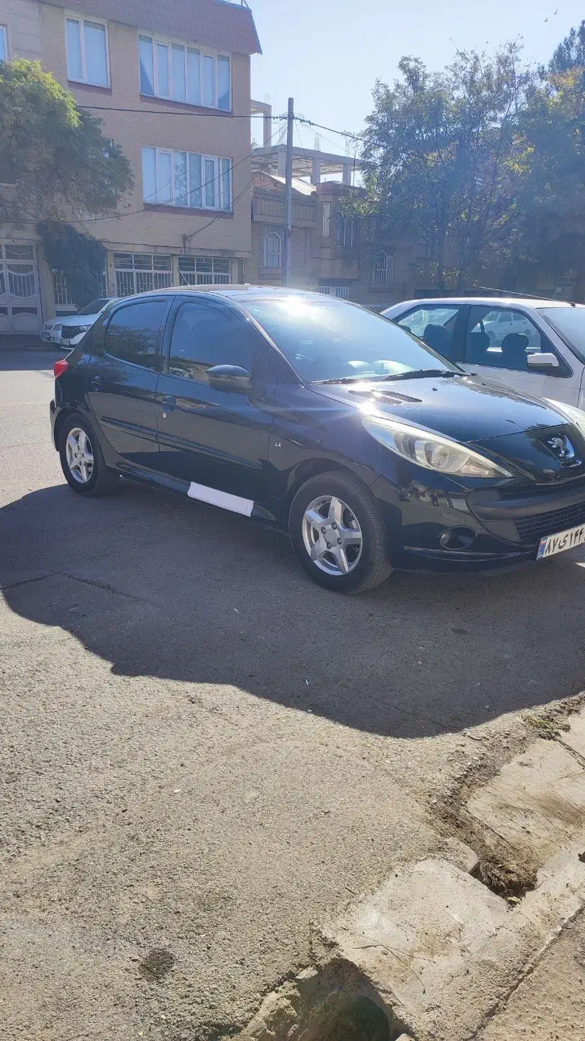 207پانورما1401|خودرو سواری و وانت|نیشابور, هفده شهریور|دیوار